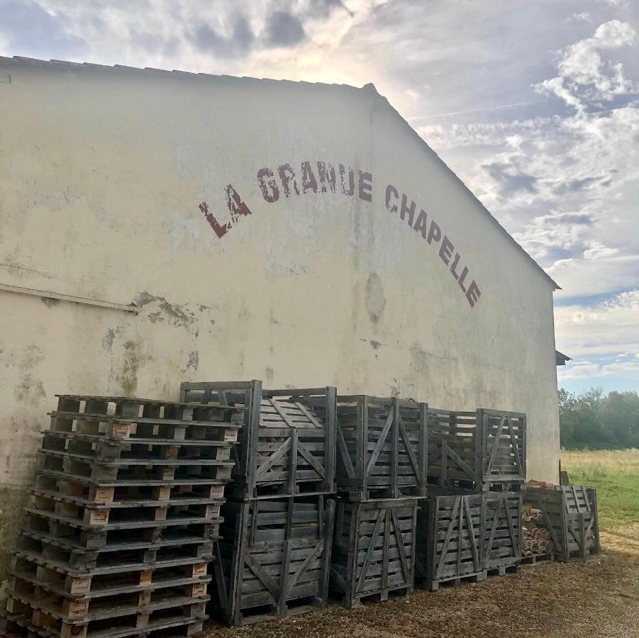 Domaine De La Grande Chapelle Hotell Cadillac-en-Fronsadais Exteriör bild